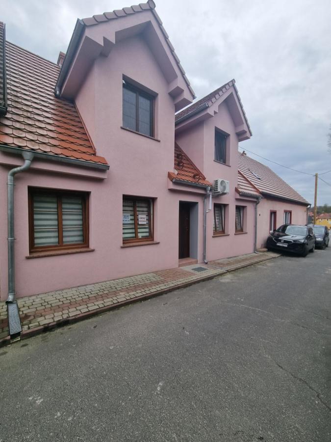 Apartment Nova Kamienica 3 *